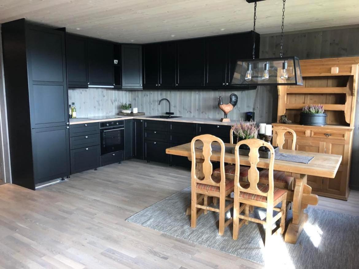 Beitotind Sentralt Pa Beitostolen Apartman Kültér fotó
